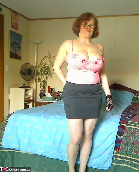 TAC Amateurs invite you to explore a free pics with Misha Milf in porn with dildo scene