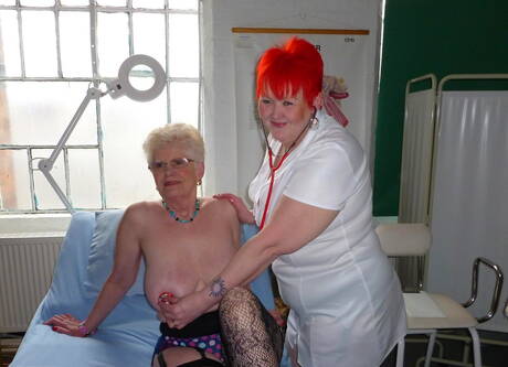 TAC Amateurs are proud to present you with xxx pics featuring Valgasmic Exposed in some lesbian fun