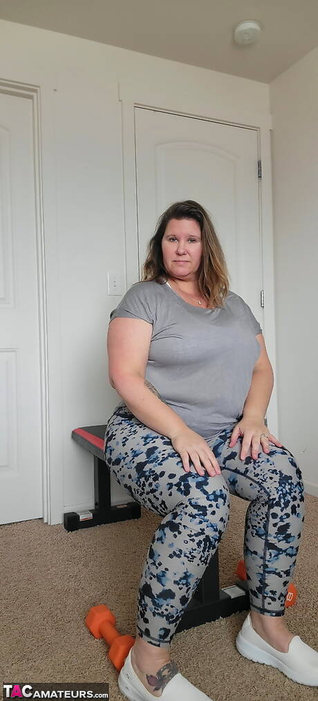 TAC Amateurs invite you to explore xxx pictures featuring Busty Kris Ann xxx gallery 271826